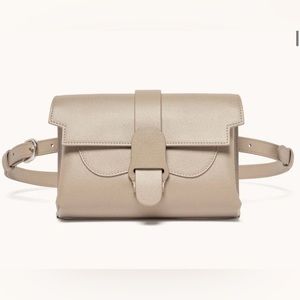 Serve Aria Belt Bag (Color: Sand) barely used!